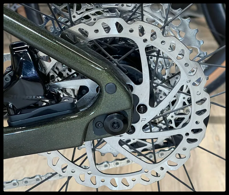 Giant Revolt Advanced 1 Small Phantom Green 2022-8